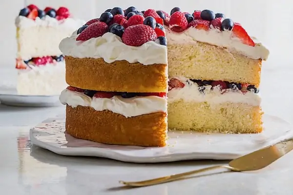 TOP 10 Thương Hiệu Bánh Kem Ngon Nổi Tiếng Nhất Việt Nam