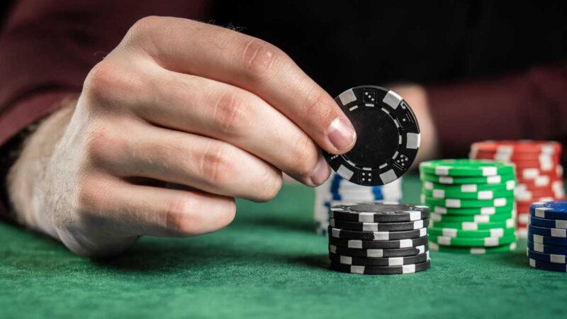 Check-Raise Là Gì Trong Poker? Chiến Thuật Tạo Áp Lực Đỉnh Cao